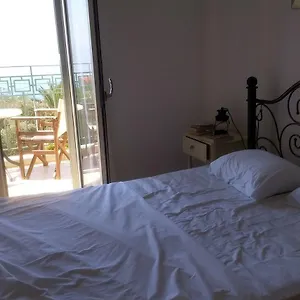 Liocharis Hotel