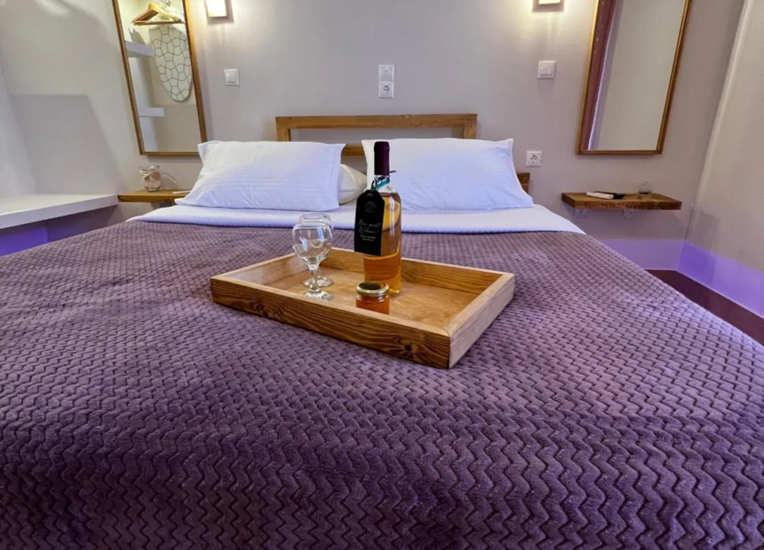 ** Aparthotel Ocean Front Studios 77 Lourdata  Greece