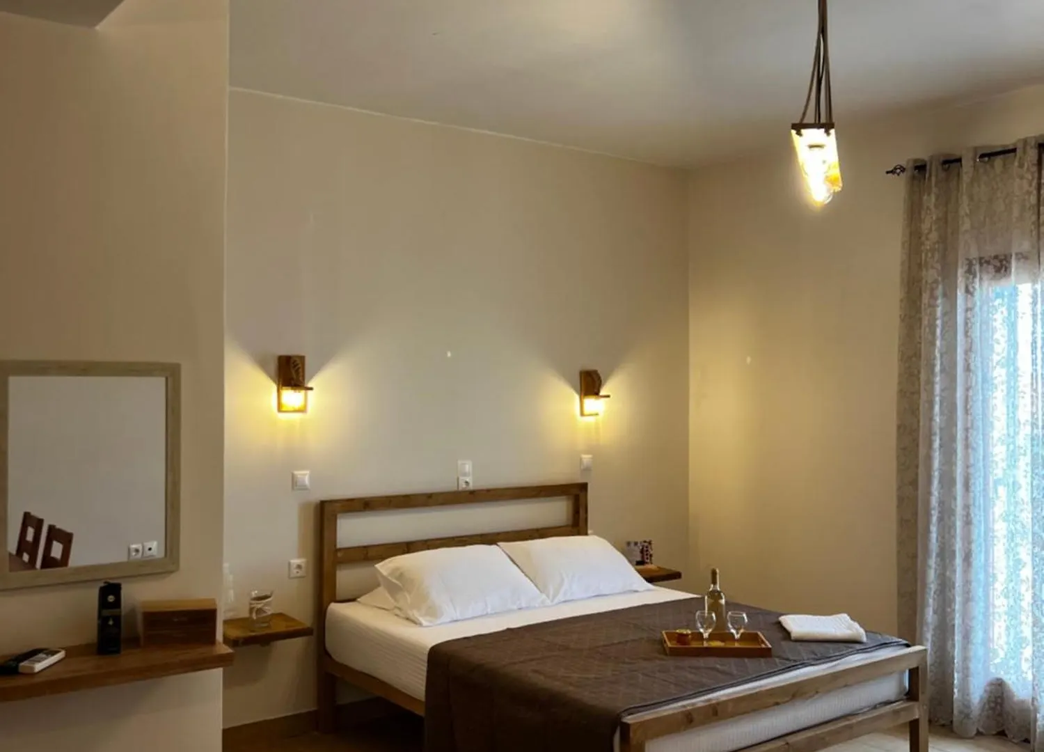 Aparthotel Ocean Front Studios 77 Lourdata