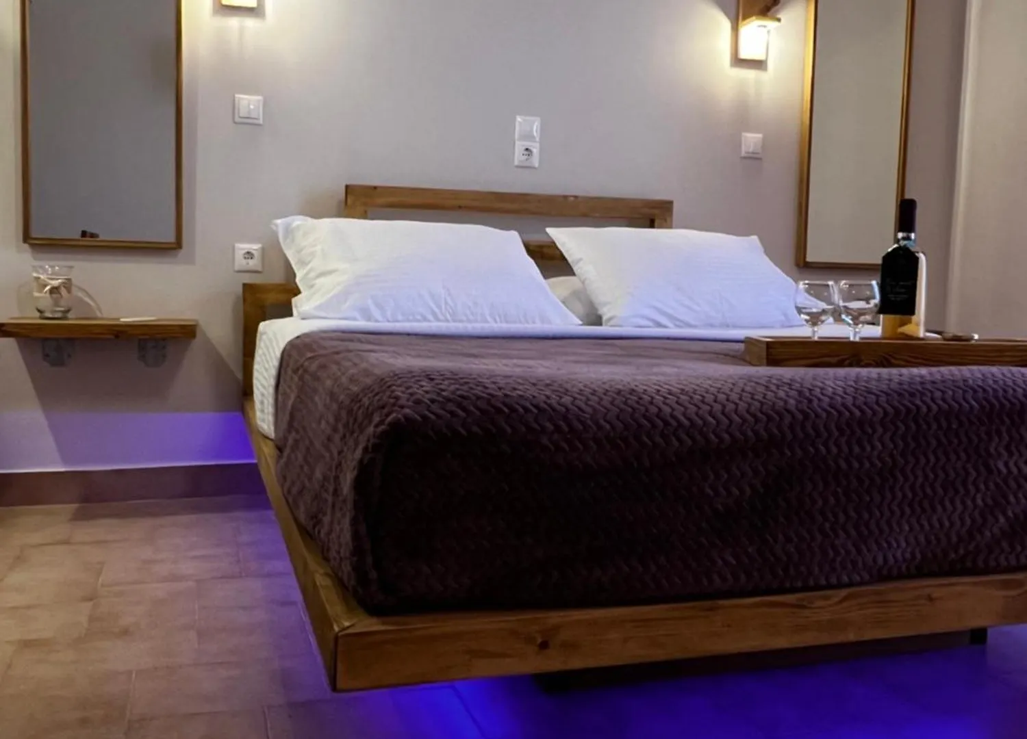** Aparthotel Ocean Front Studios 77 Lourdata  Greece